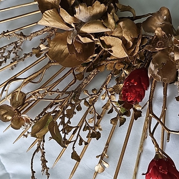 Flower Crown - Picture 2 of 4